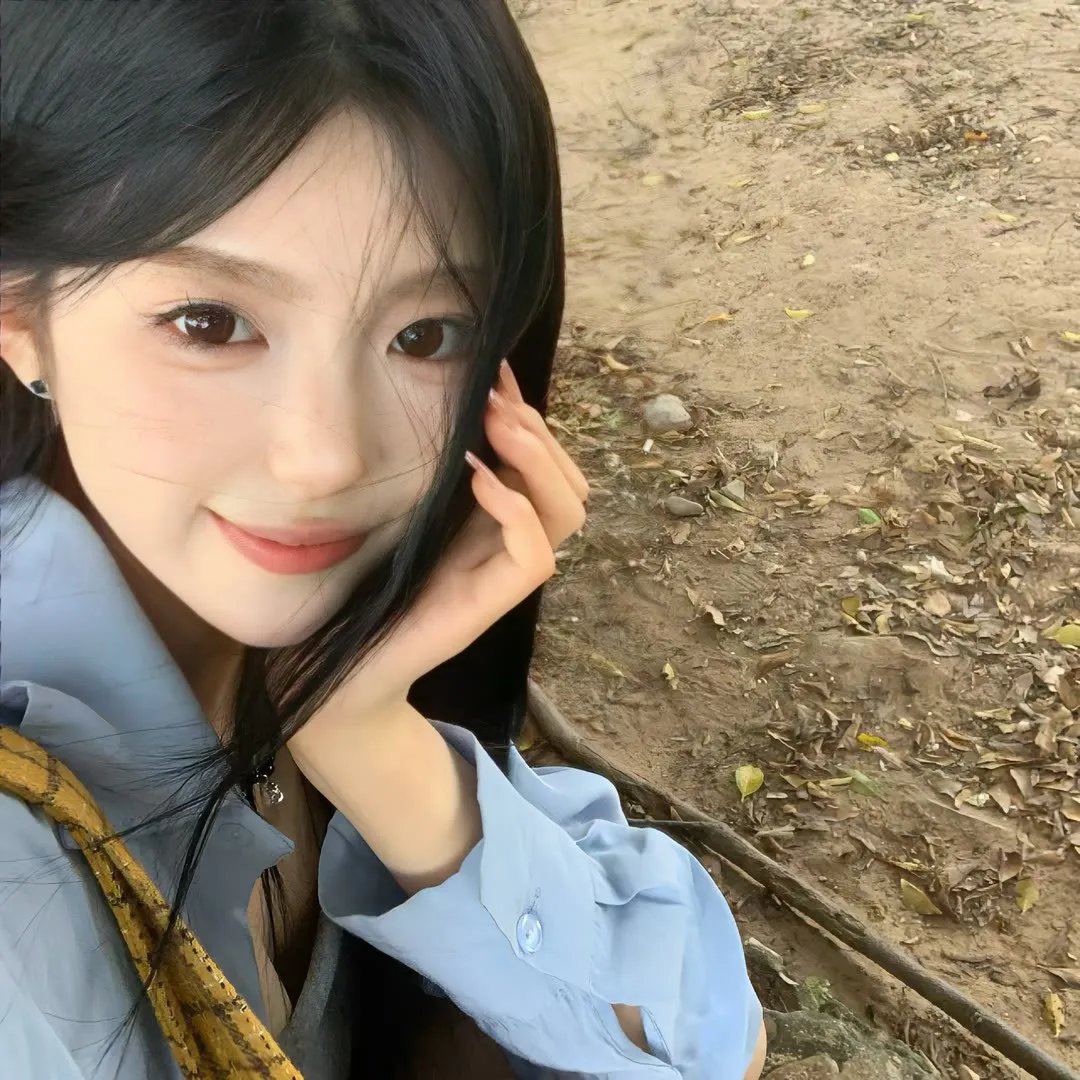 杂草 封面